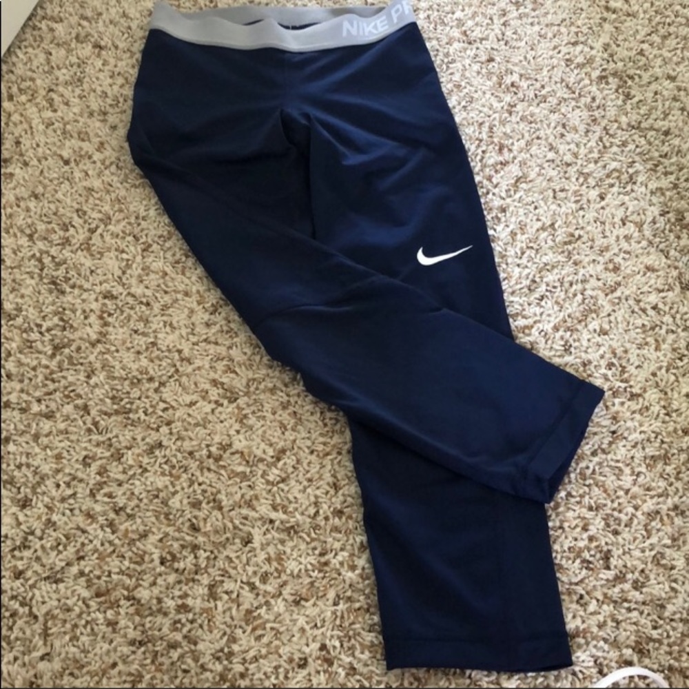 NIKE pro dri fit leggings